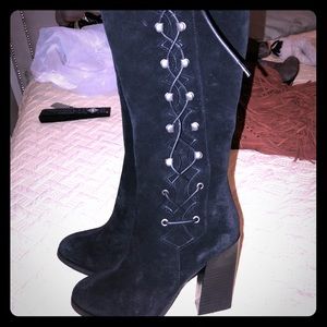 Sbicca Black Suede Heeled Boots